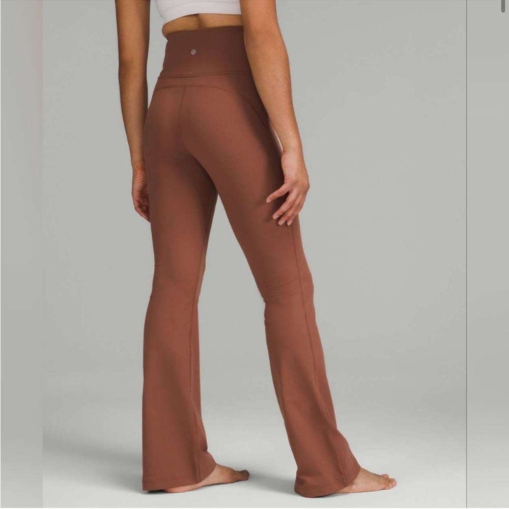 Lululemon Groove Super High Rise Flare Legging Size 4